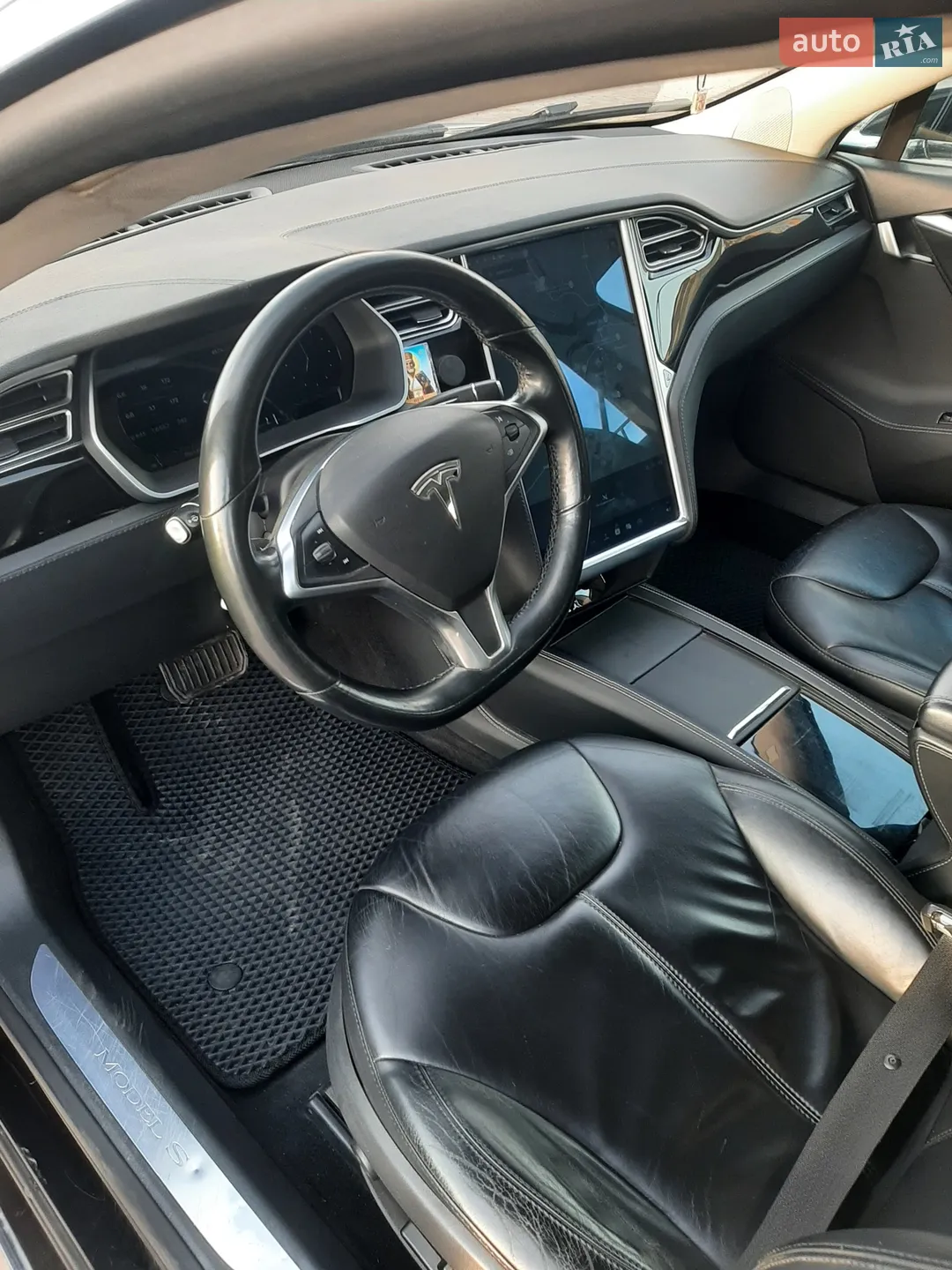 2015 Tesla Model S - мініатюра 9