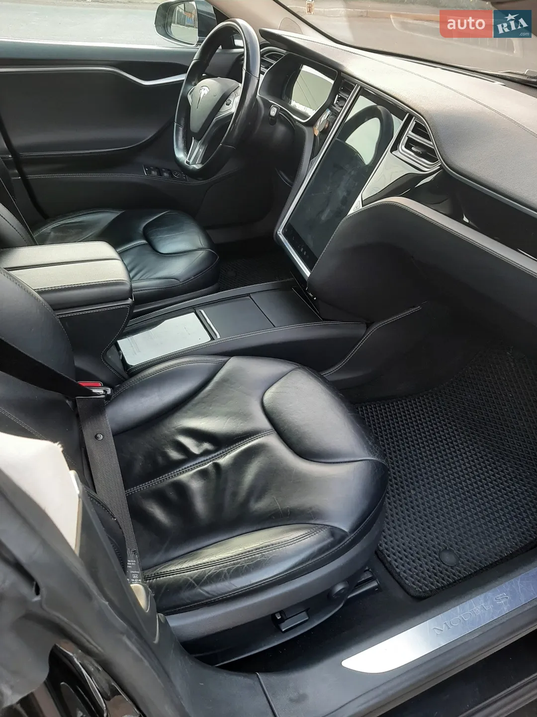 2015 Tesla Model S - мініатюра 15