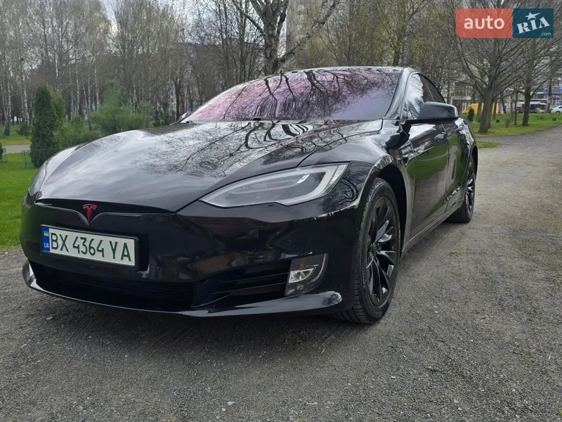 Tesla Model S