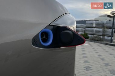 Лифтбек Tesla Model S 2016 в Ужгороде