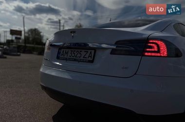 Лифтбек Tesla Model S 2014 в Житомире