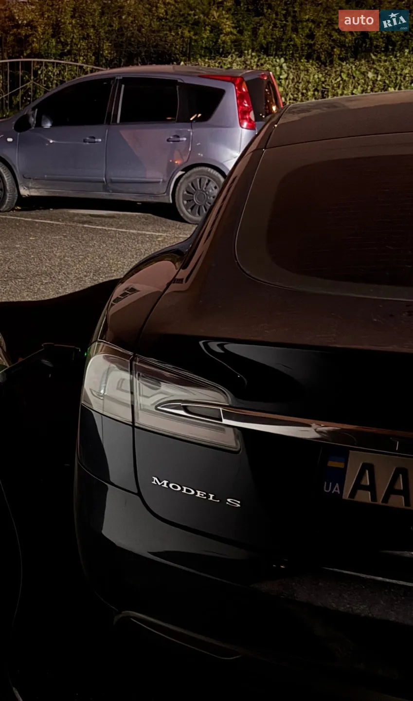 2014 Tesla Model S - мініатюра 8