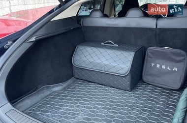 Ліфтбек Tesla Model S 2014 в Києві