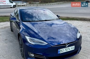 Ліфтбек Tesla Model S 2020 в Тернополі