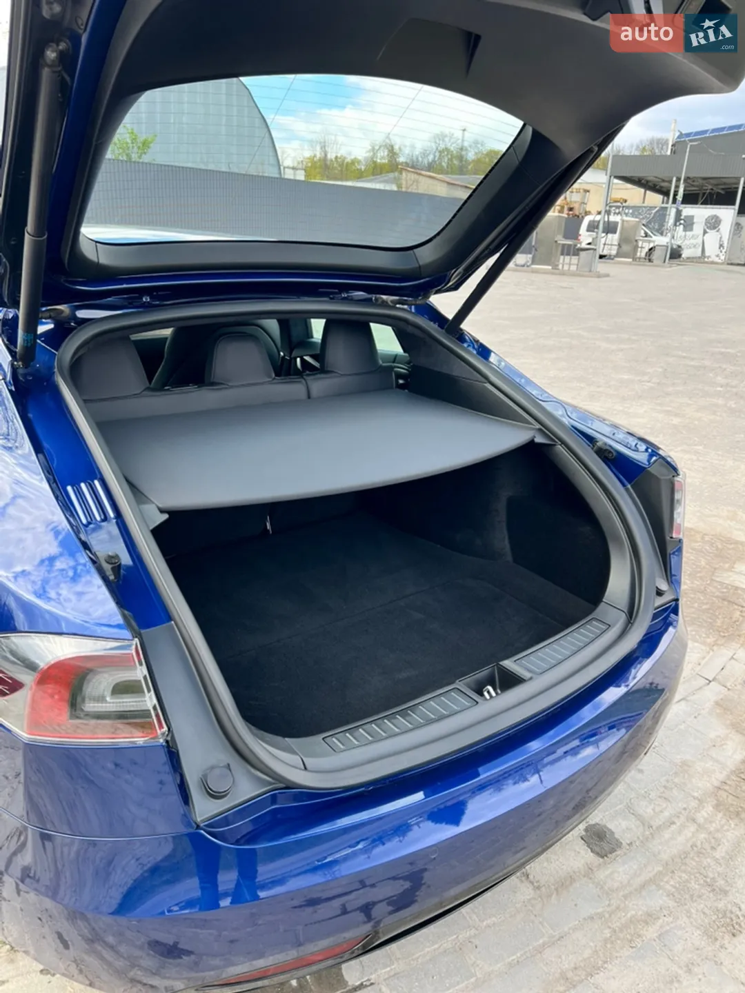 2020 Tesla Model S - мініатюра 13