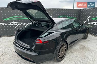Лифтбек Tesla Model S 2023 в Киеве