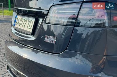 Лифтбек Tesla Model S 2024 в Киеве