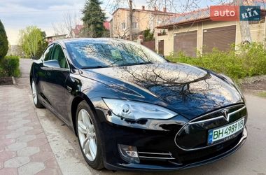 Лифтбек Tesla Model S 2014 в Одессе
