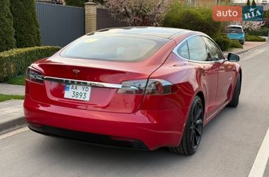 Лифтбек Tesla Model S 2018 в Киеве