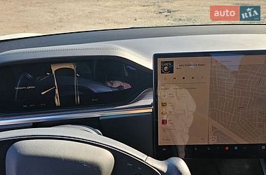 Лифтбек Tesla Model S 2022 в Чернигове фото 20 Лифтбек Tesla Model S 2022 в Чернигове