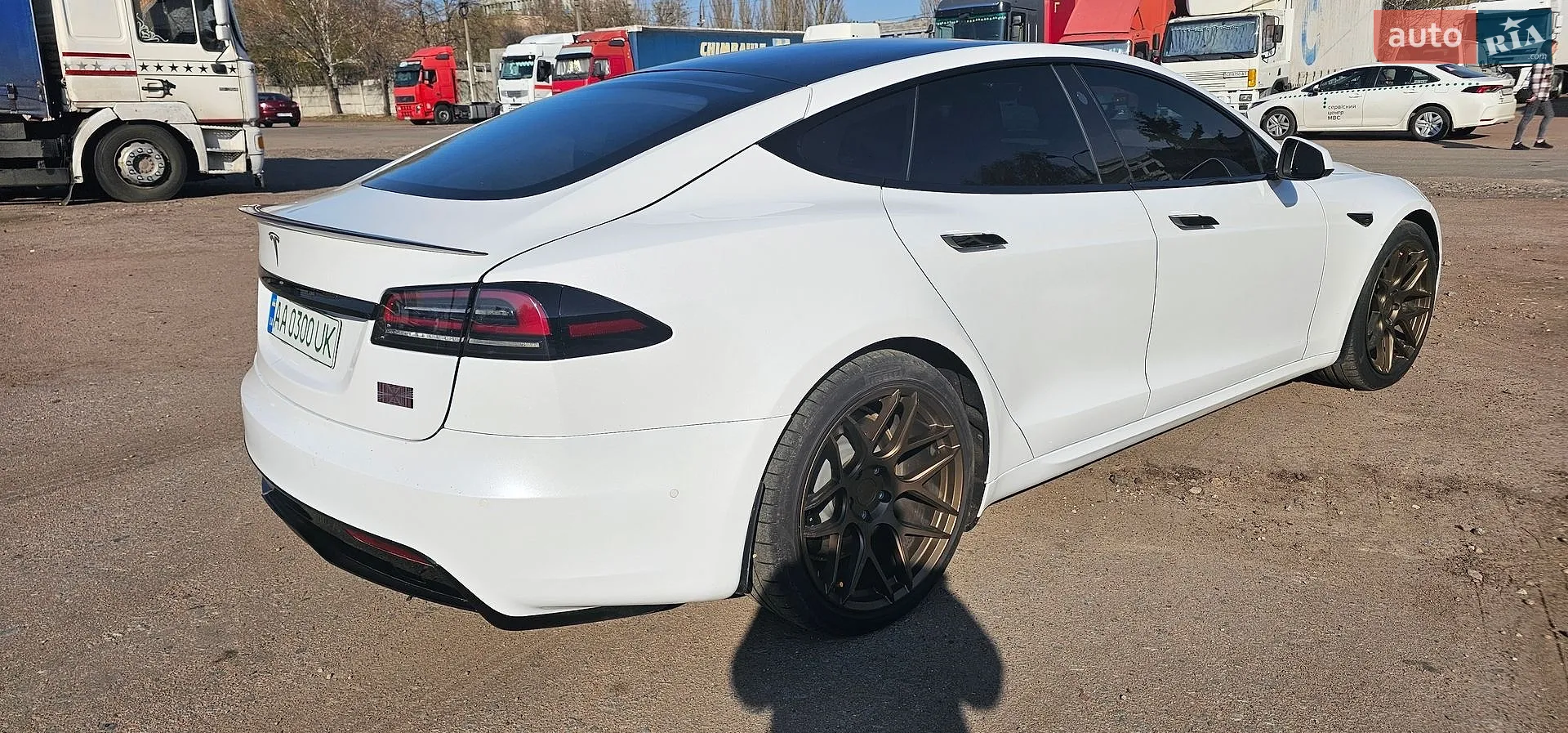 2022 Tesla Model S - мініатюра 15
