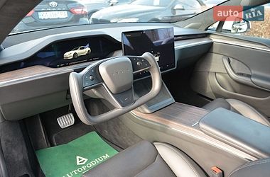 Лифтбек Tesla Model S 2022 в Киеве