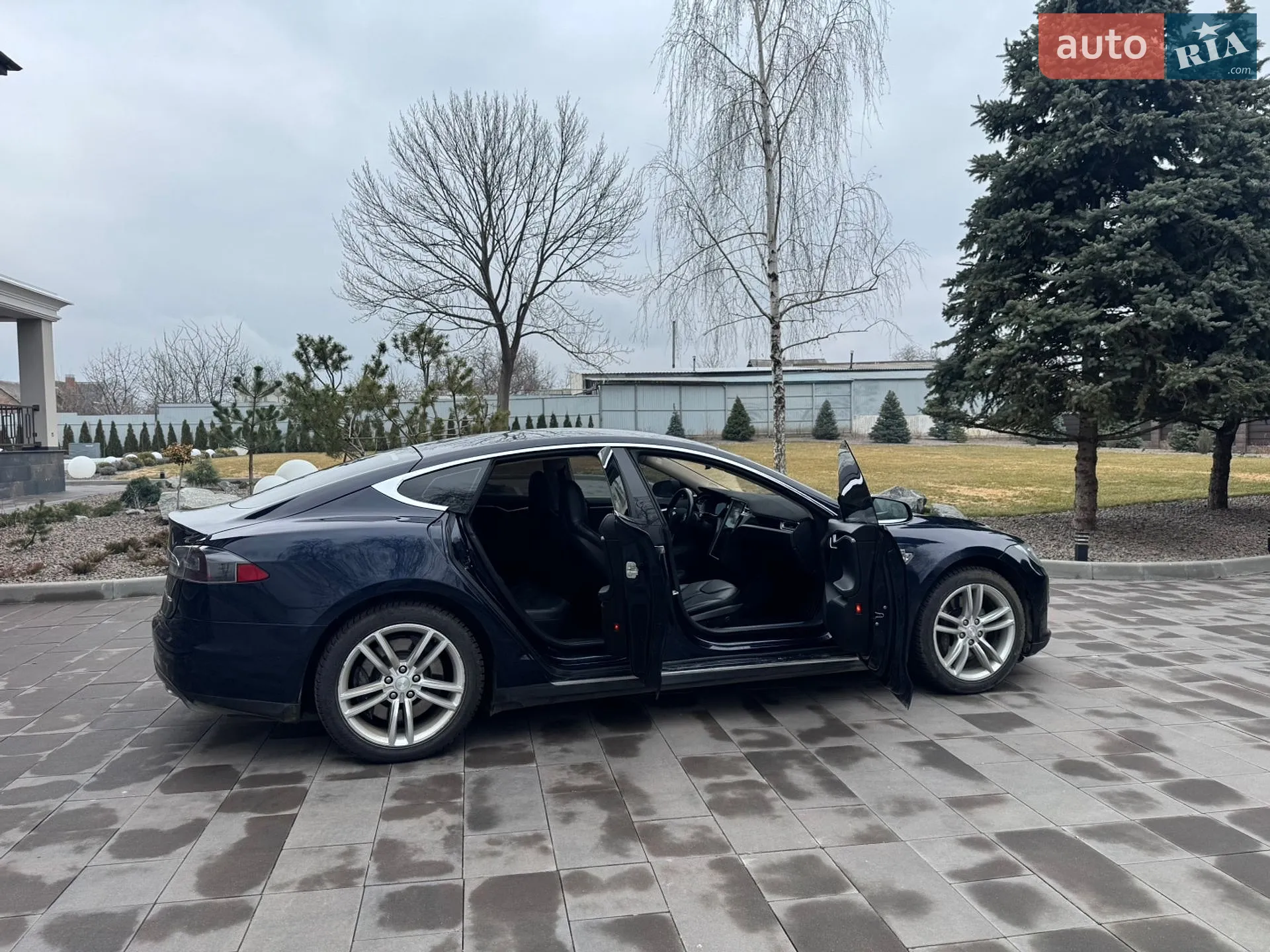 2015 Tesla Model S - мініатюра 11