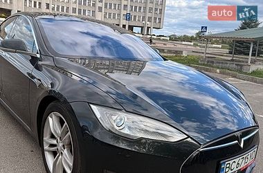 Лифтбек Tesla Model S 2012 в Львове