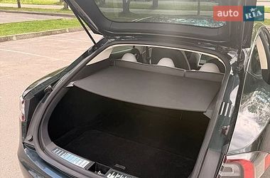 Лифтбек Tesla Model S 2012 в Львове