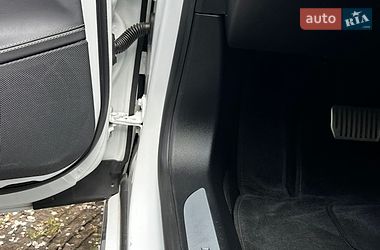 Лифтбек Tesla Model S 2018 в Львове