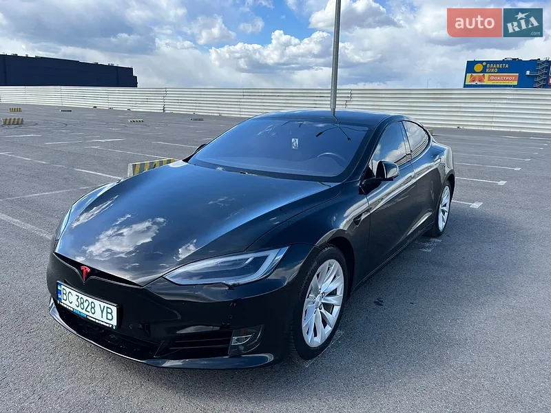 Tesla Model S