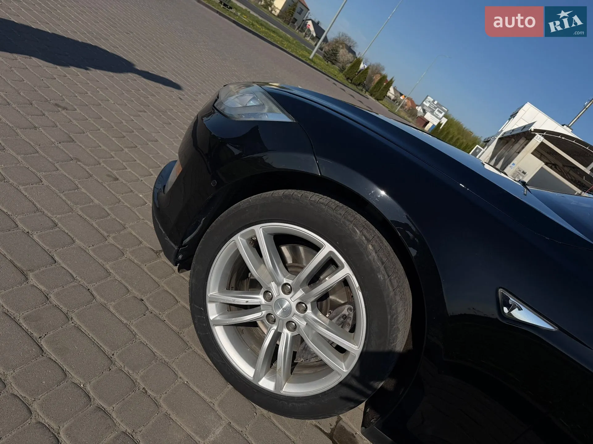2015 Tesla Model S - мініатюра 9