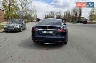 Лифтбек Tesla Model S 2014 в Чернигове