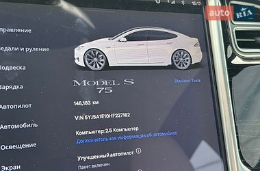 Ліфтбек Tesla Model S 2017 в Харкові