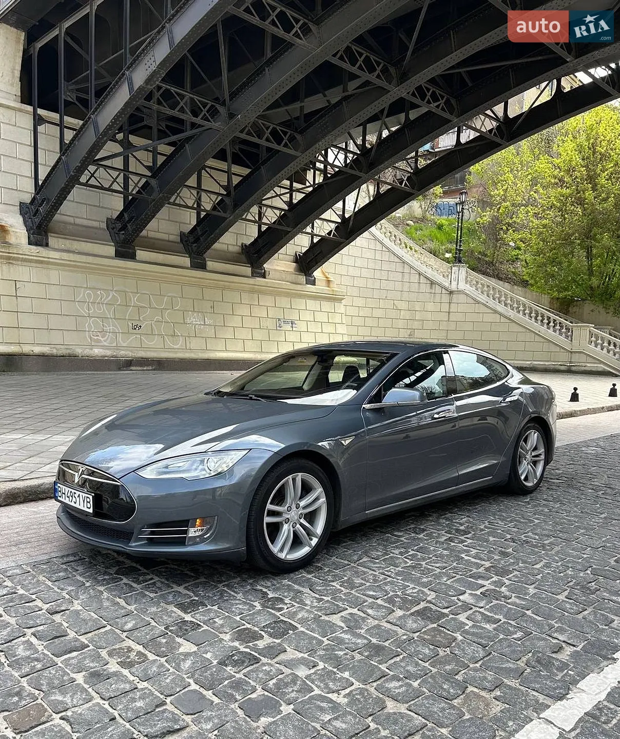 2013 Tesla Model S - мініатюра 2