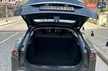 Лифтбек Tesla Model S 2013 в Одессе