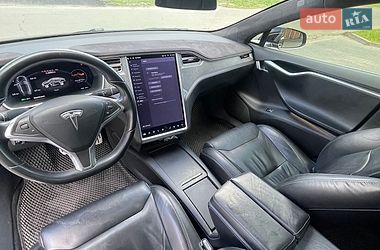Лифтбек Tesla Model S 2017 в Одессе