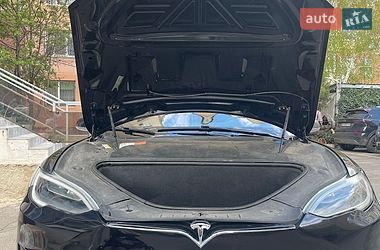 Лифтбек Tesla Model S 2017 в Одессе