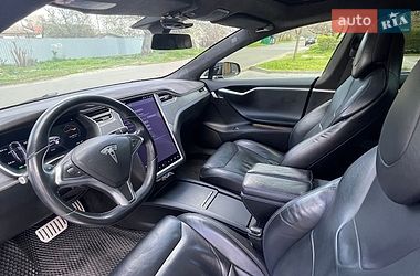 Лифтбек Tesla Model S 2017 в Одессе