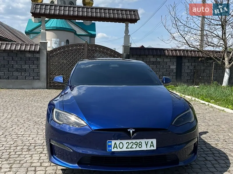 Tesla Model S 2022