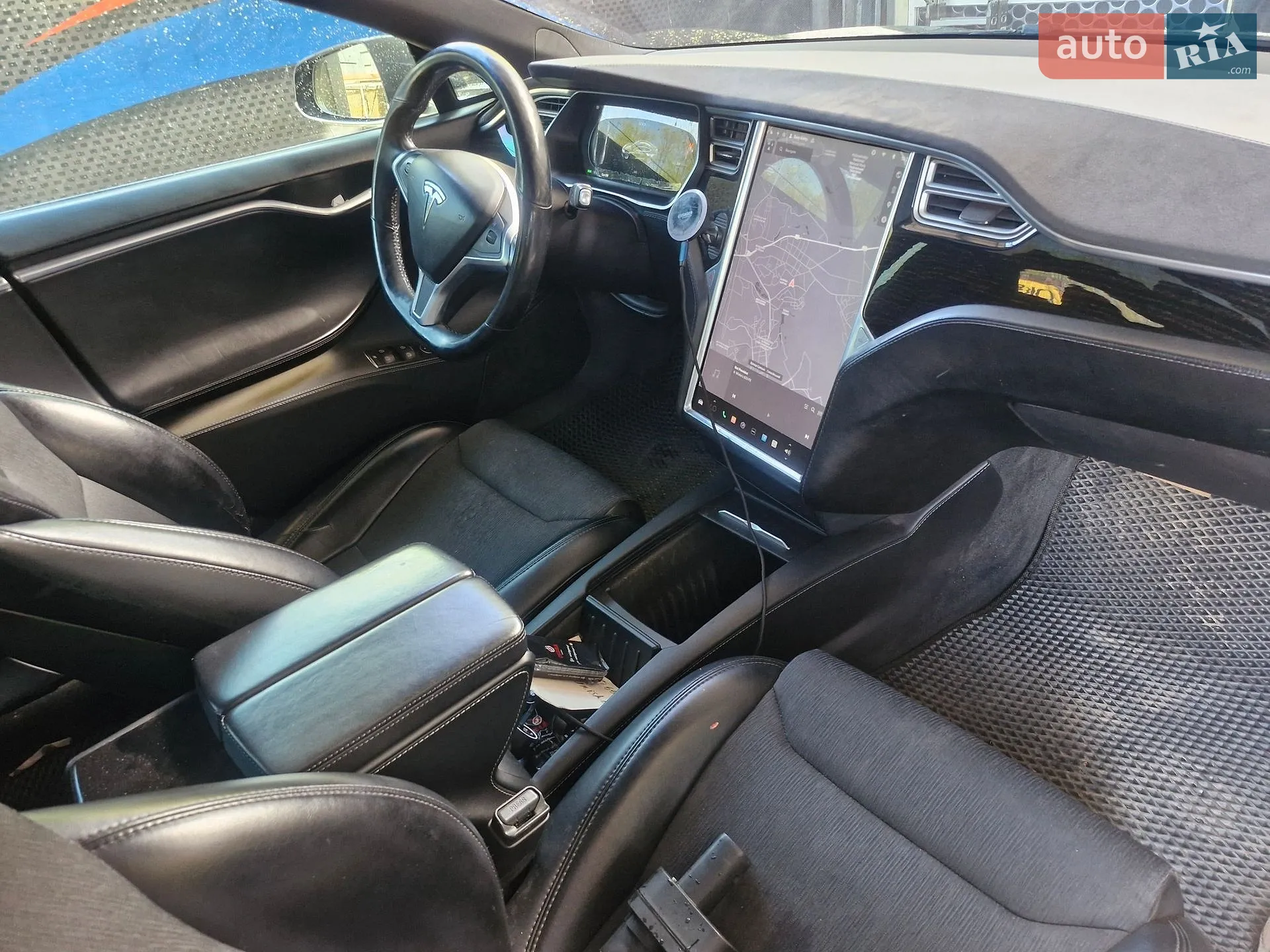 Tesla Model S 2017 VIN 5YJSA1E20HF189932 фото оголошення 11 з 12