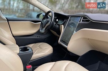 Ліфтбек Tesla Model S 2014 в Луцьку