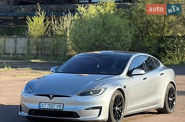 Лифтбек Tesla Model S 2024 в Ивано-Франковске