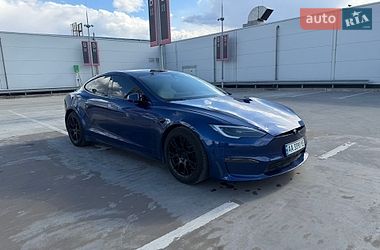 Лифтбек Tesla Model S 2022 в Киеве