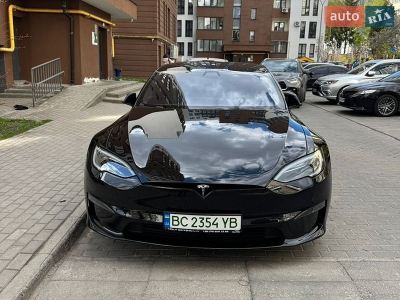 Ліфтбек Tesla Model S 2022 в Львові