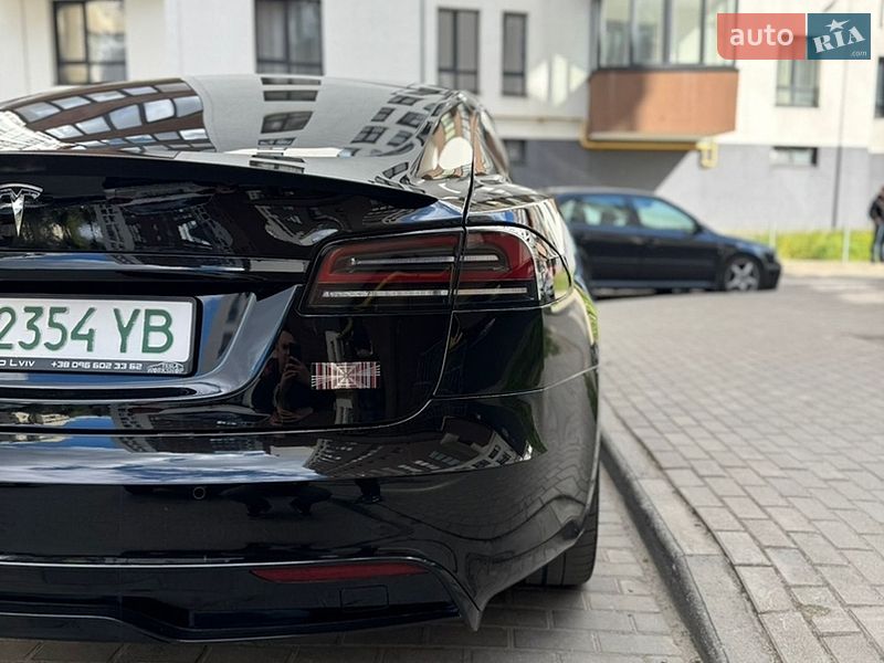 Ліфтбек Tesla Model S 2022 в Львові
