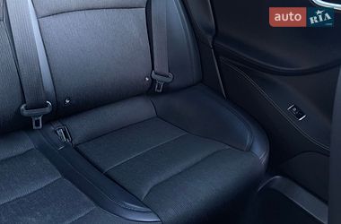 Лифтбек Tesla Model S 2017 в Львове