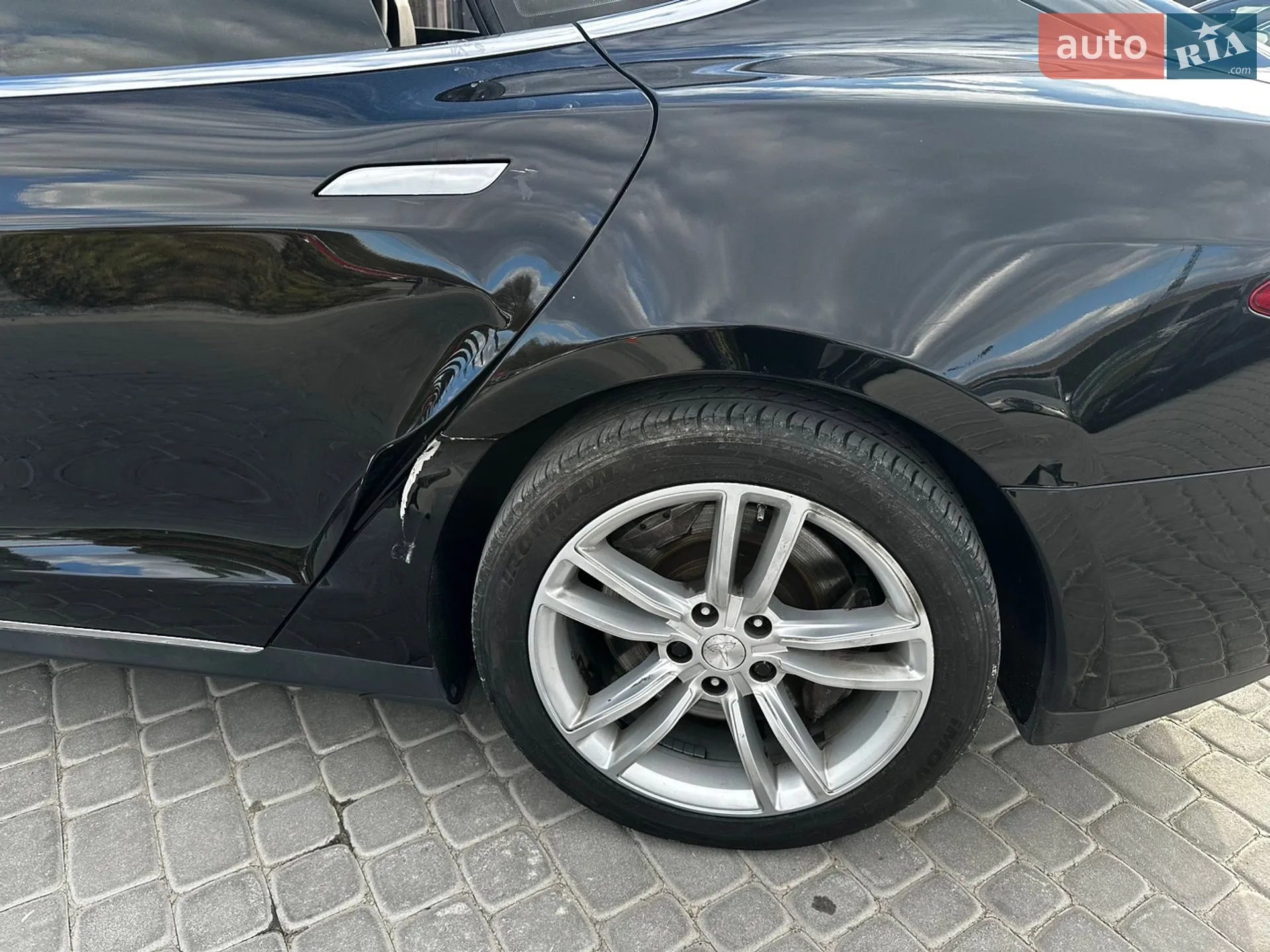 2014 Tesla Model S - мініатюра 9