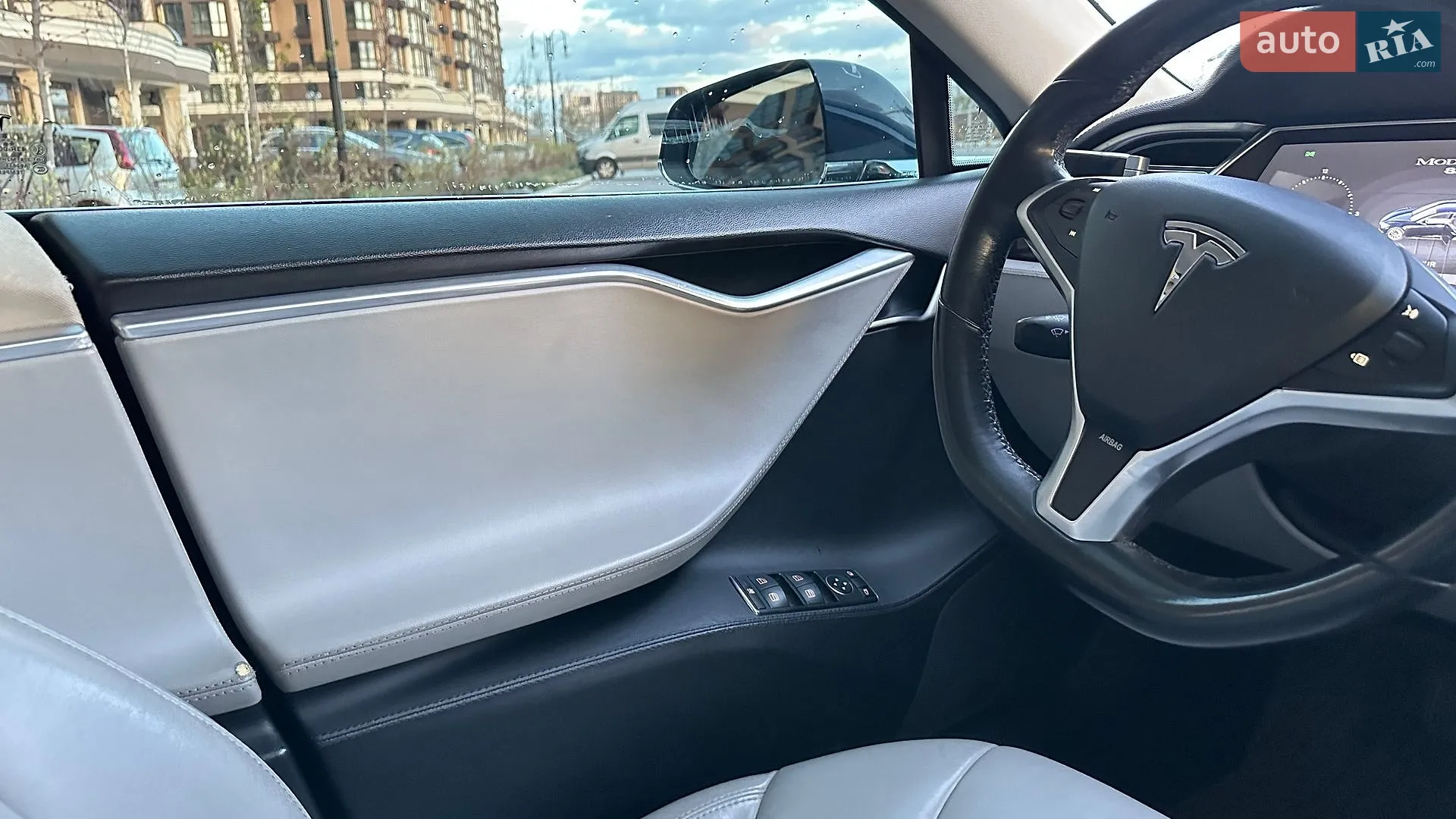 2013 Tesla Model S - мініатюра 12