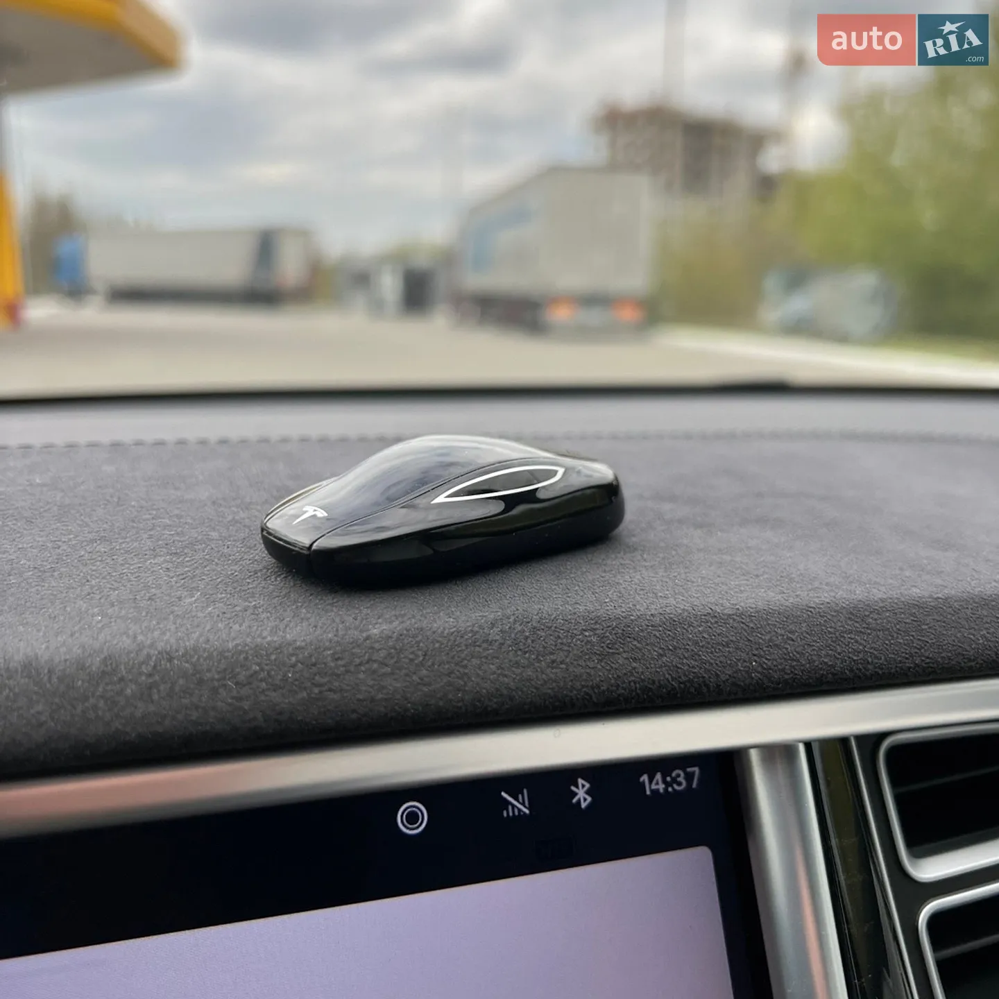 2017 Tesla Model S - мініатюра 13