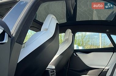 Лифтбек Tesla Model S 2017 в Луцке