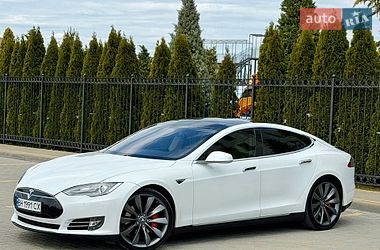 Лифтбек Tesla Model S 2014 в Одессе
