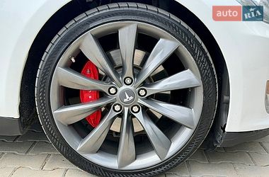 Лифтбек Tesla Model S 2014 в Одессе