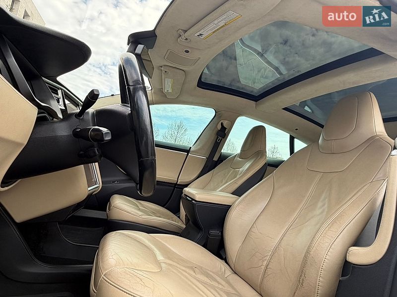 Лифтбек Tesla Model S 2014 в Одессе