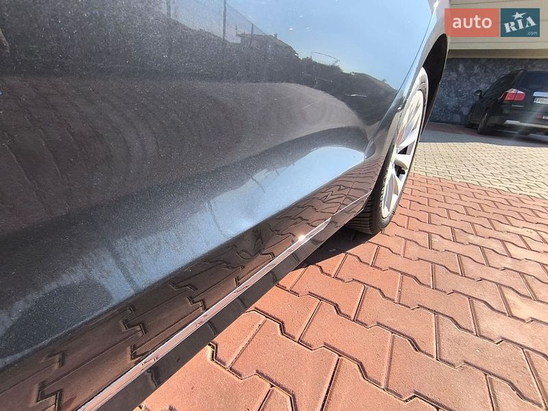 Ліфтбек Tesla Model S 2016 в Одесі
