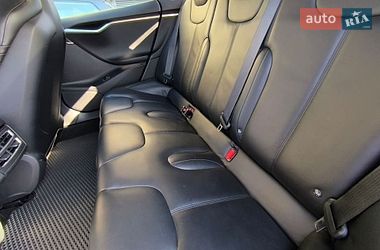 Ліфтбек Tesla Model S 2016 в Одесі