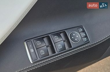 Лифтбек Tesla Model S 2019 в Киеве