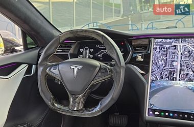 Лифтбек Tesla Model S 2019 в Киеве