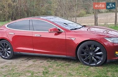 Ліфтбек Tesla Model S 2013 в Вінниці