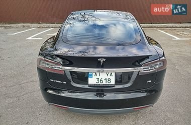Лифтбек Tesla Model S 2015 в Броварах